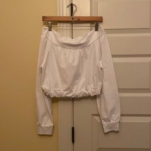 Venti6 Off the Shoulder White Crop Top! Great quality!